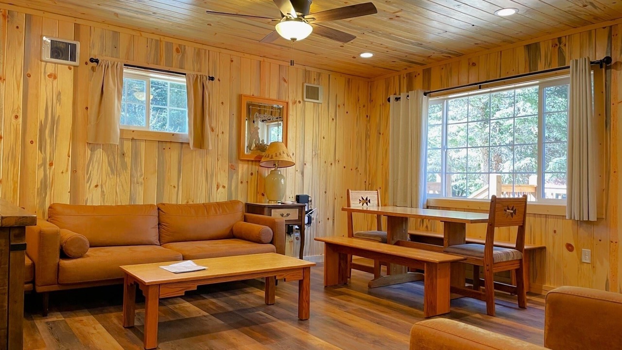 Photo of Livingroom in Almont