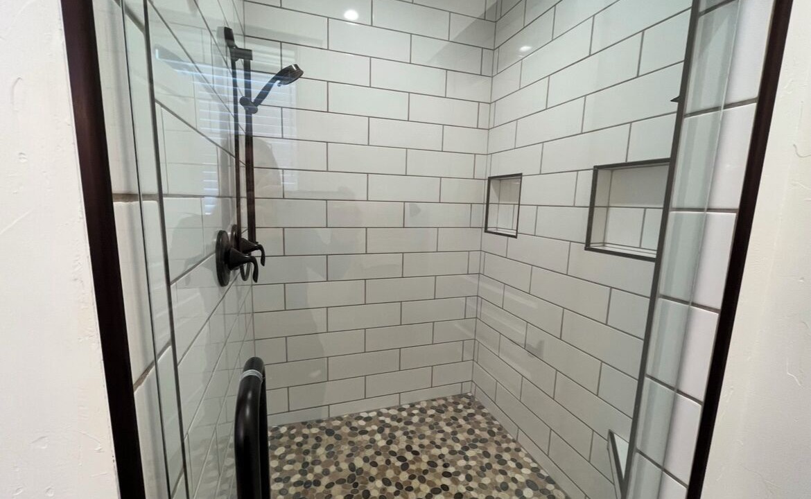 Photo of Bathroom in Palisade
