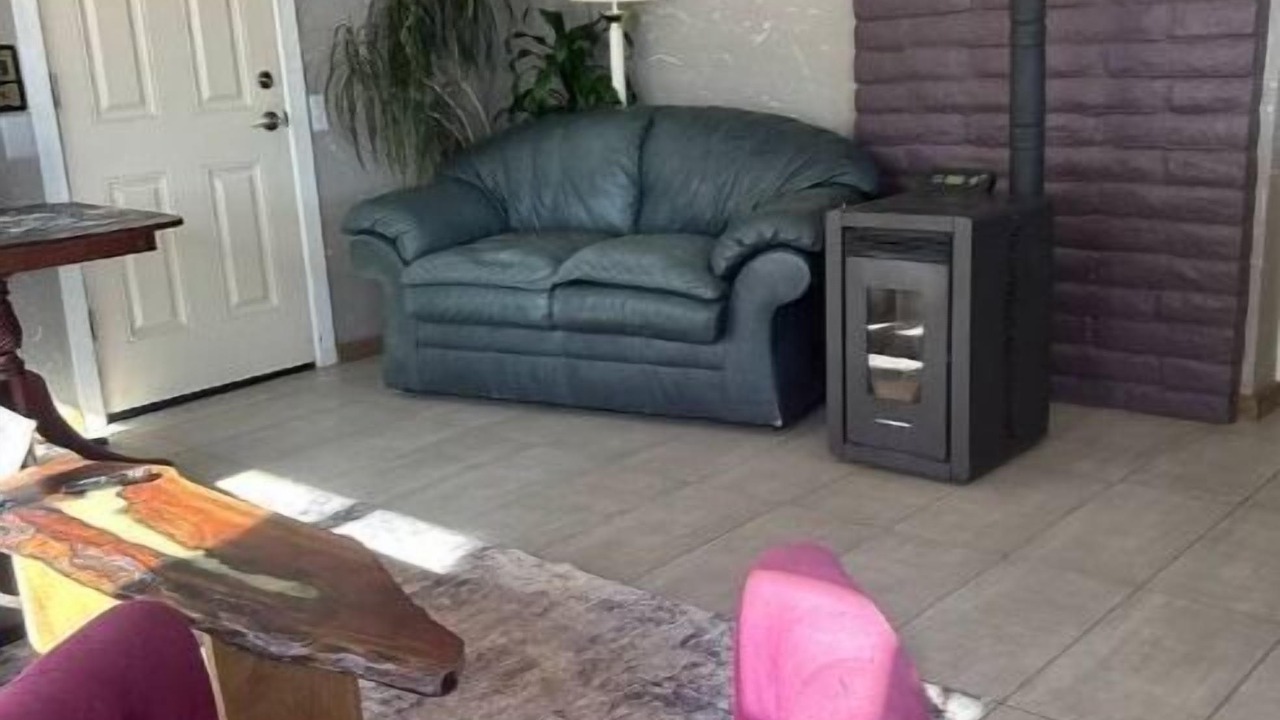 Photo of Livingroom in Glacier View Meadows