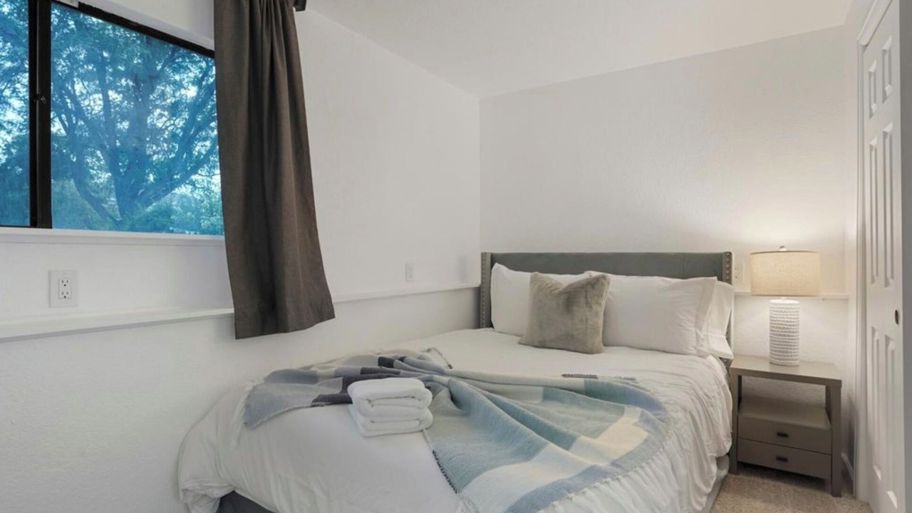 Photo of Bedroom in Walnut Grove