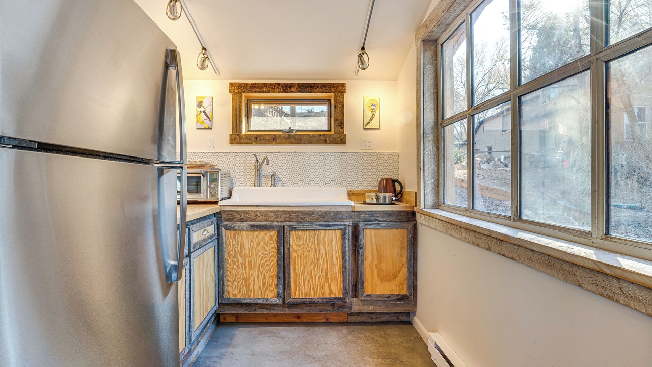 Photo of Kitchen in Lazear