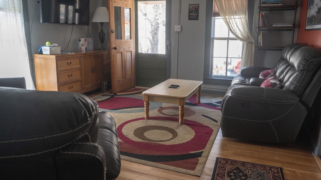 Photo of Livingroom in Lake City