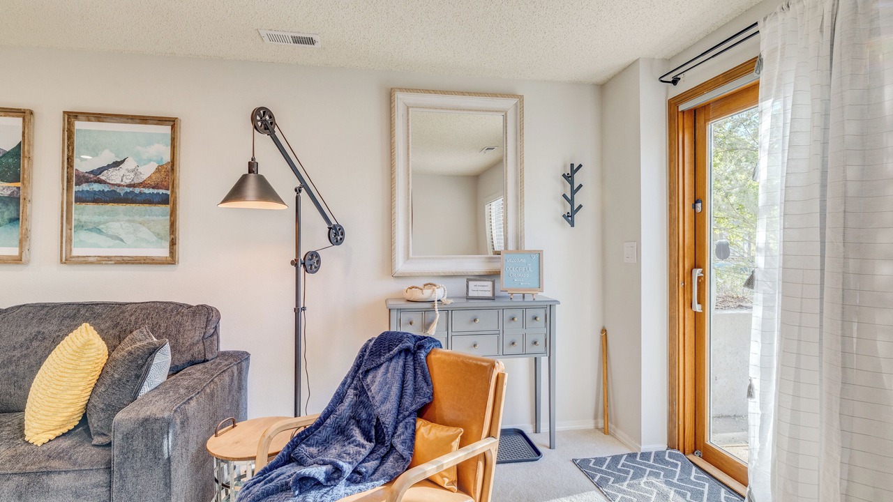 Photo of Livingroom in Briargate