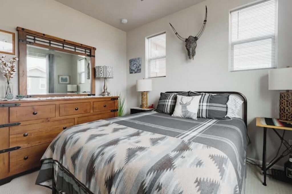 Photo of Bedroom in Lakewood