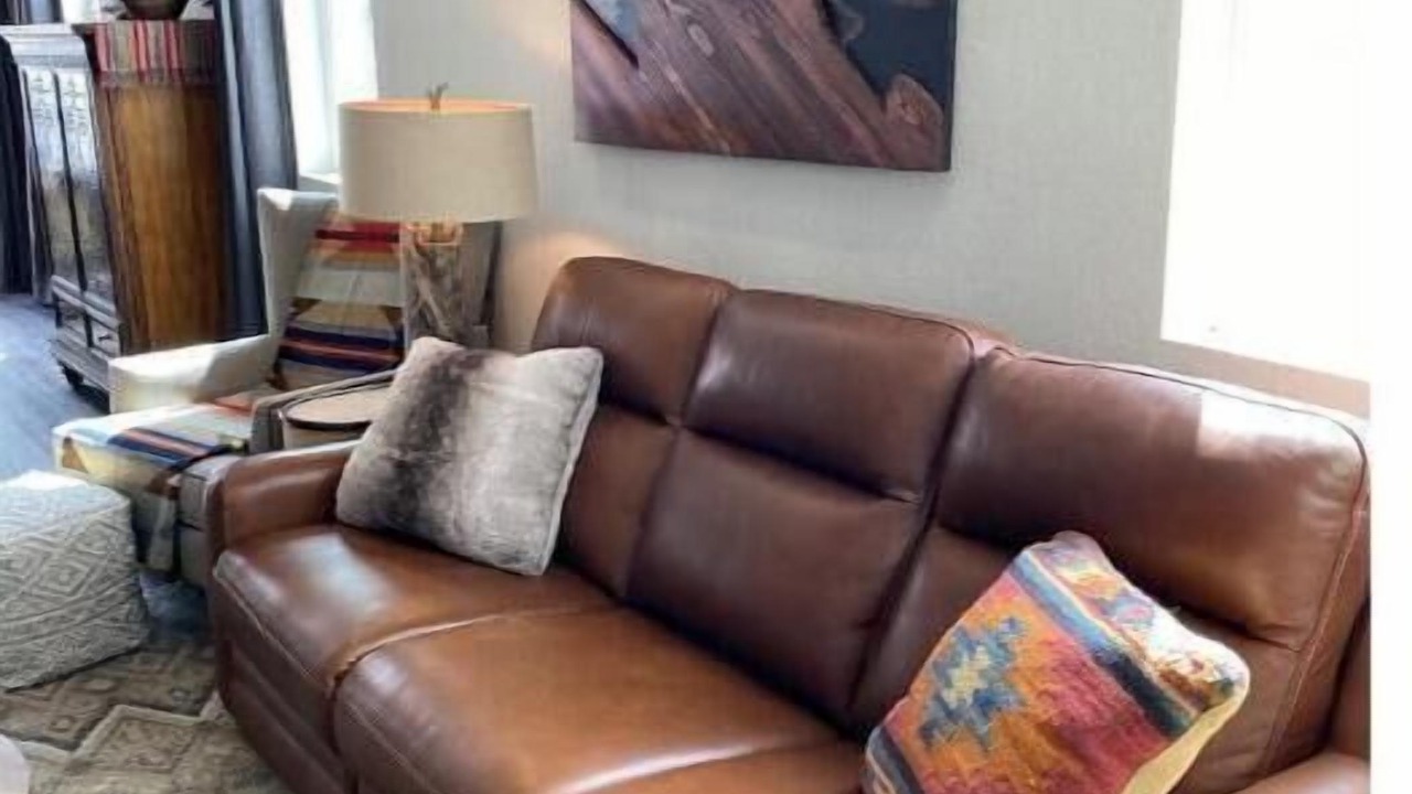 Photo of Livingroom in Lakewood