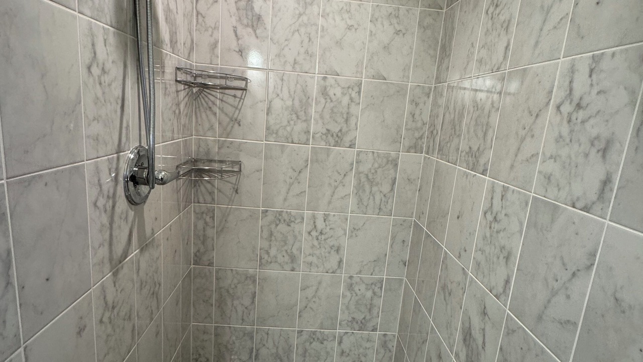 Photo of Bathroom in Lincoln Park
