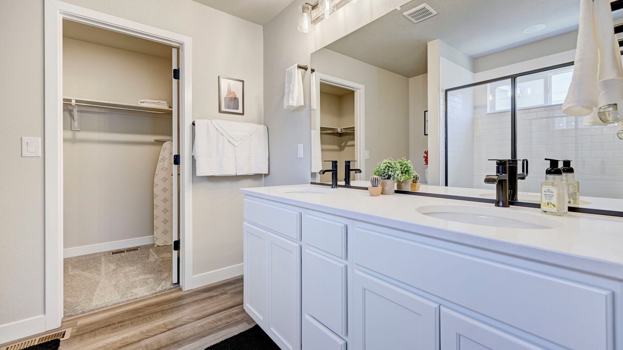 Photo of Bathroom in Pueblo