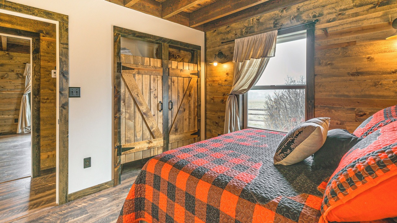 Photo of Bedroom in Del Norte