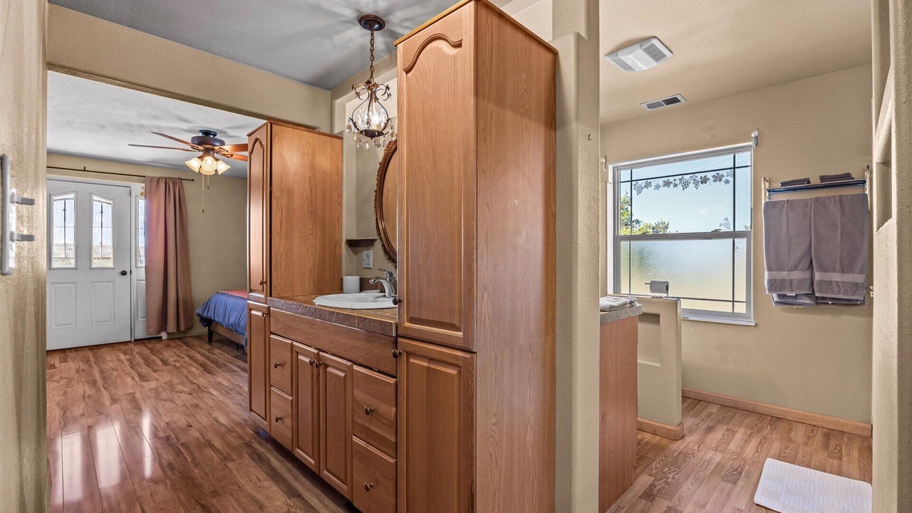 Photo of Bathroom in Palisade