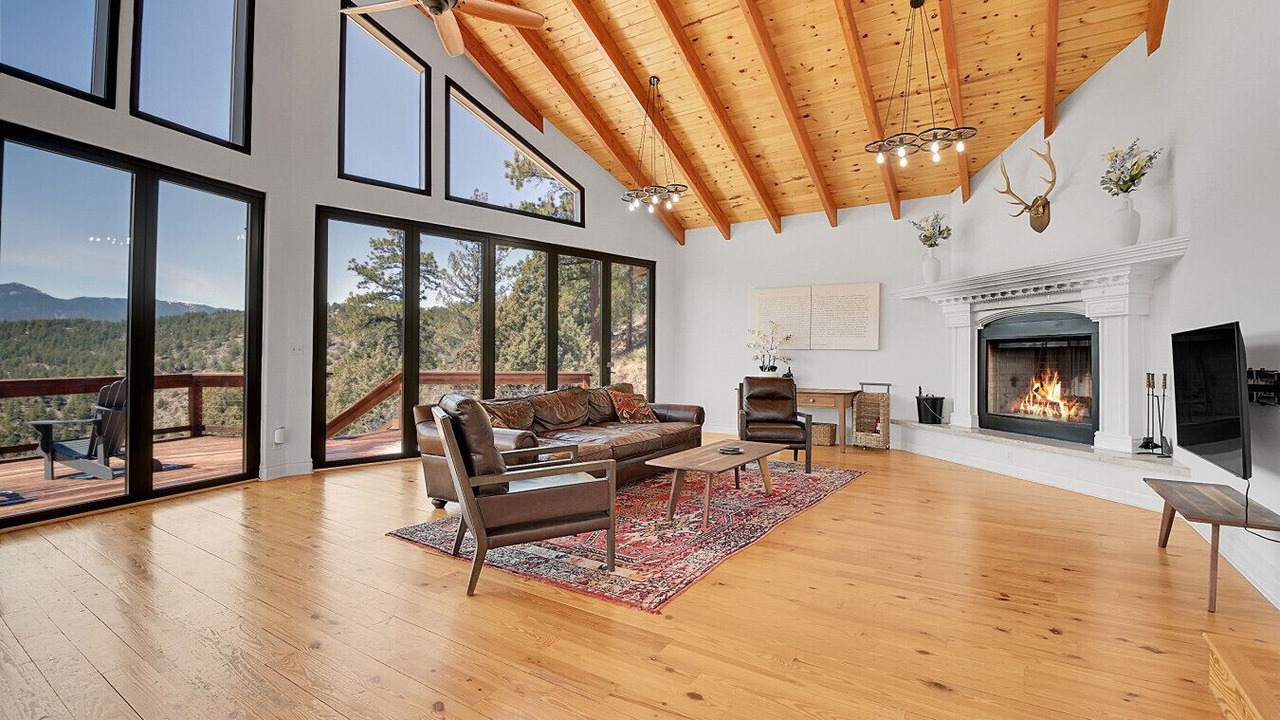 Photo of Livingroom in Bailey