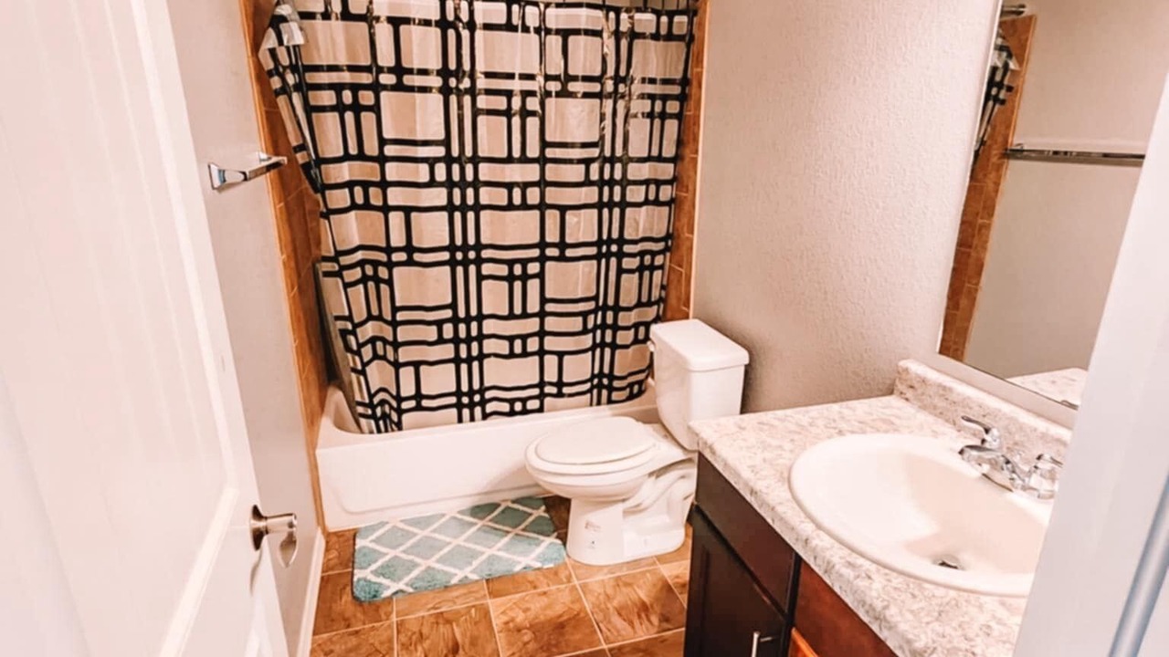 Photo of Bathroom in Fountain