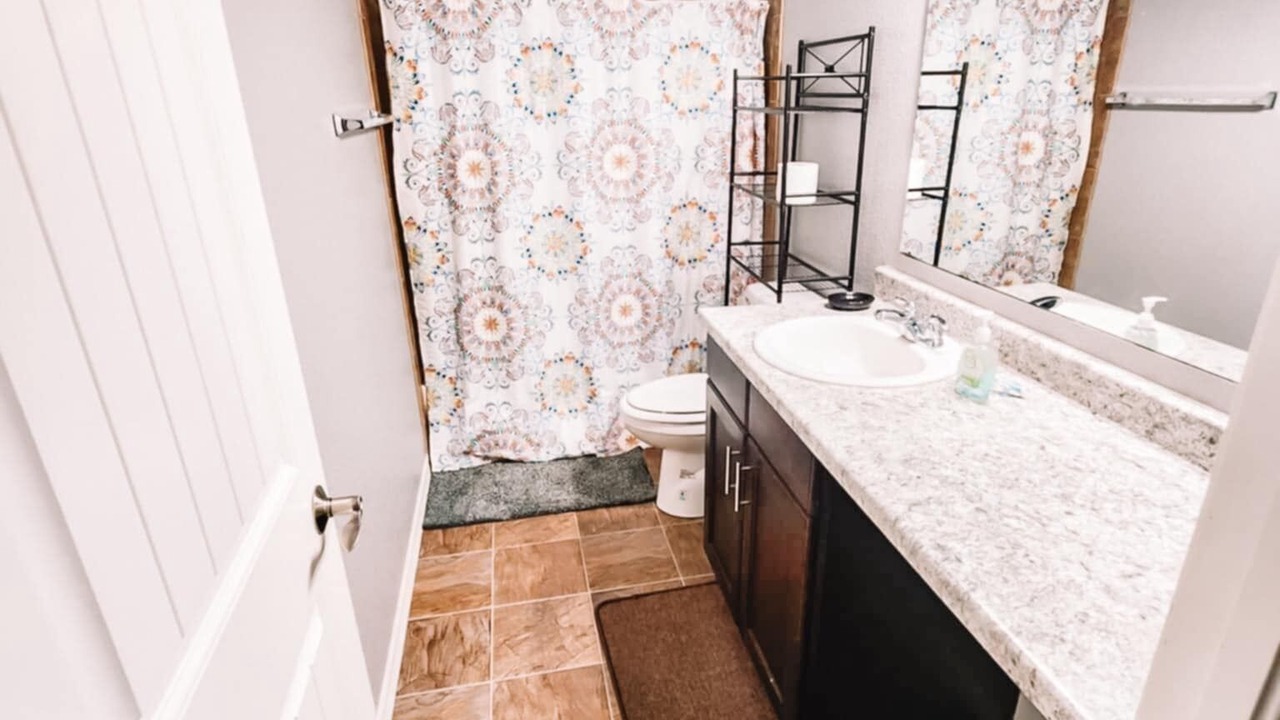 Photo of Bathroom in Fountain