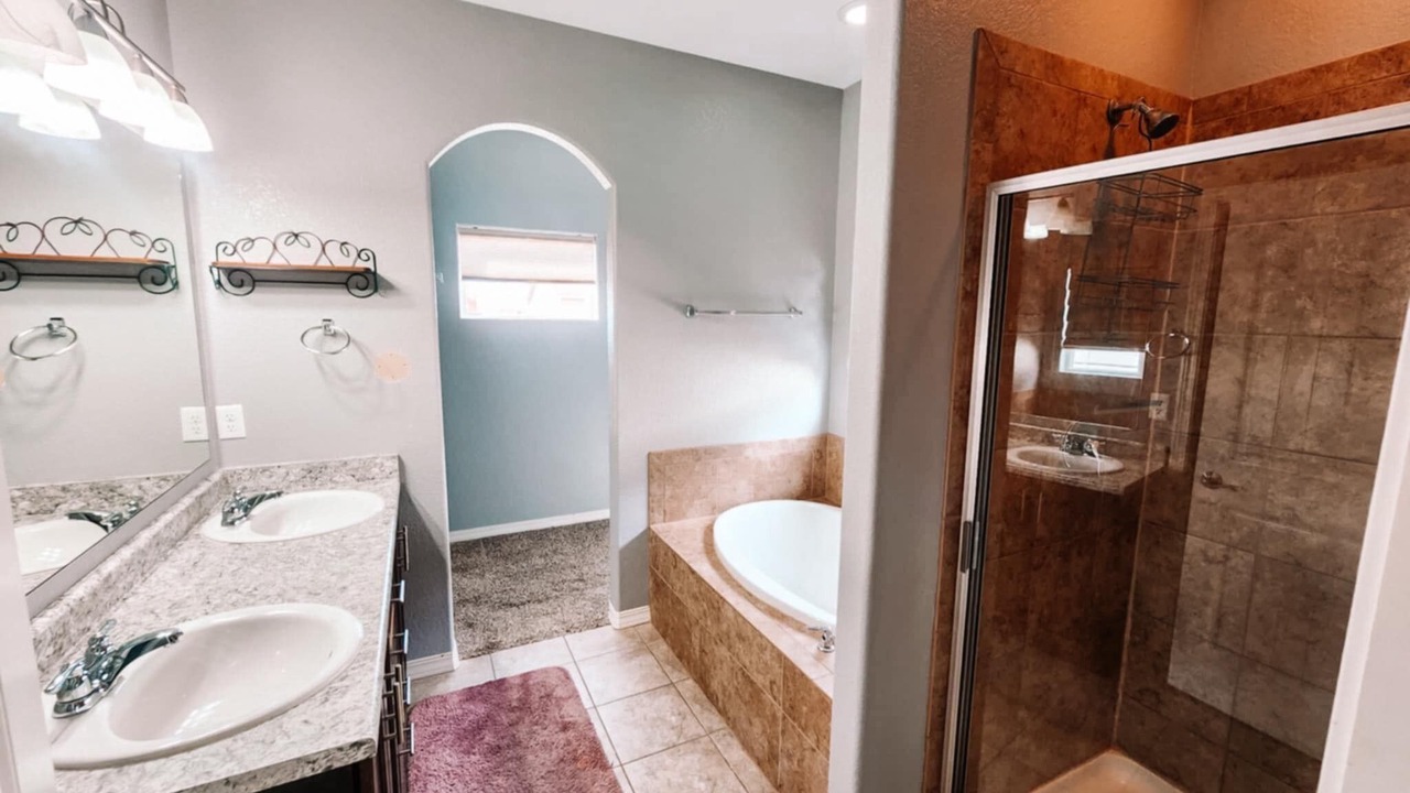 Photo of Bathroom in Fountain