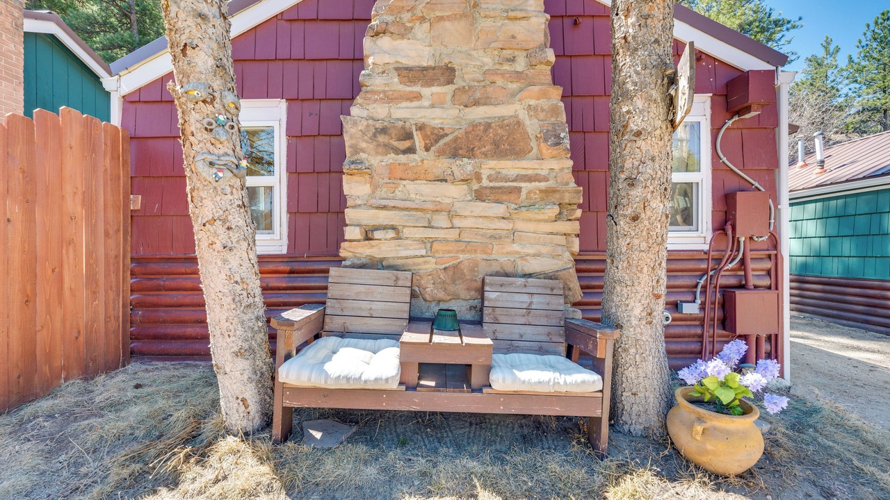 Photo of Outdoor in Drake