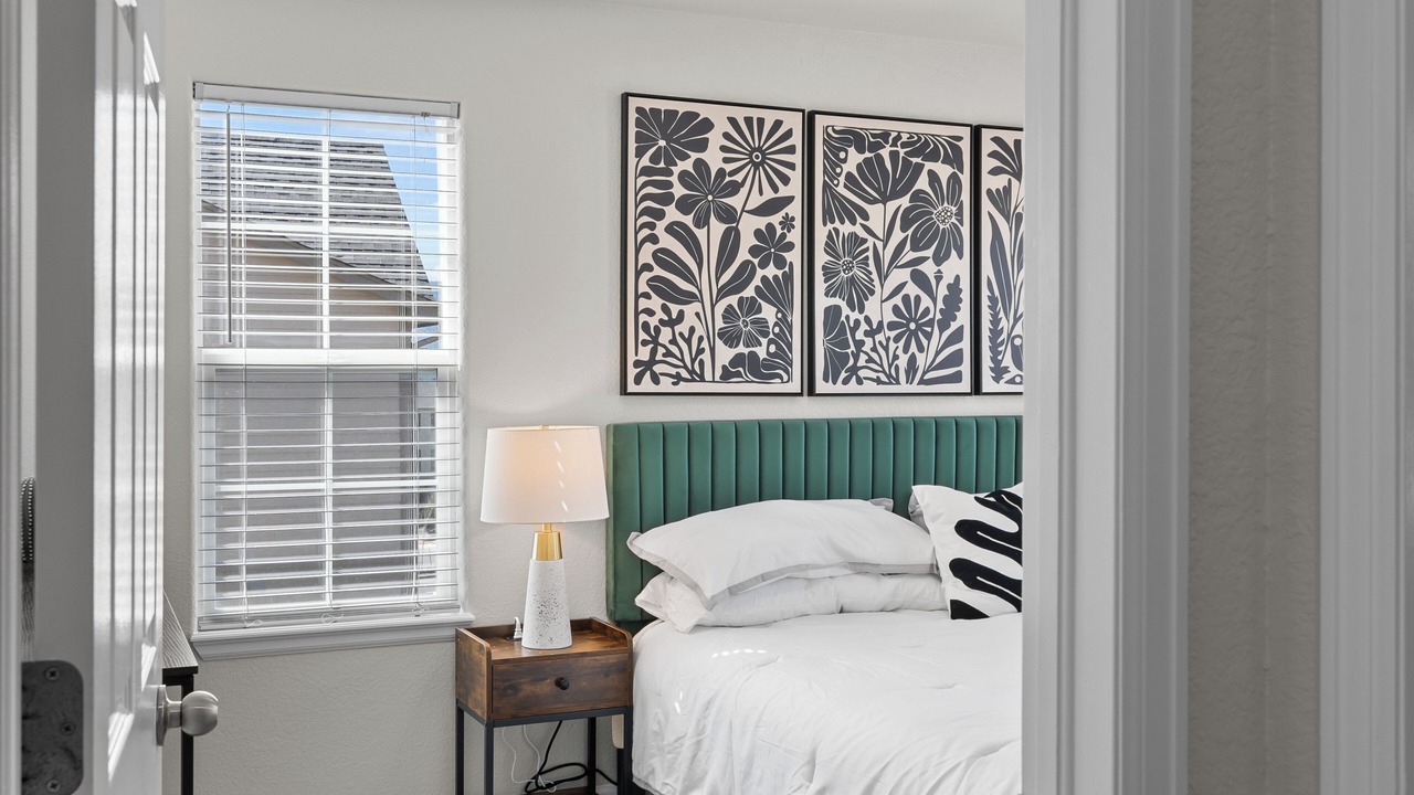 Photo of Bedroom in Monument