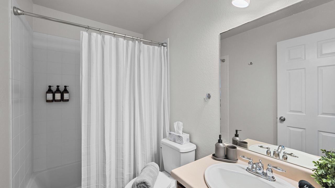 Photo of Bathroom in Monument