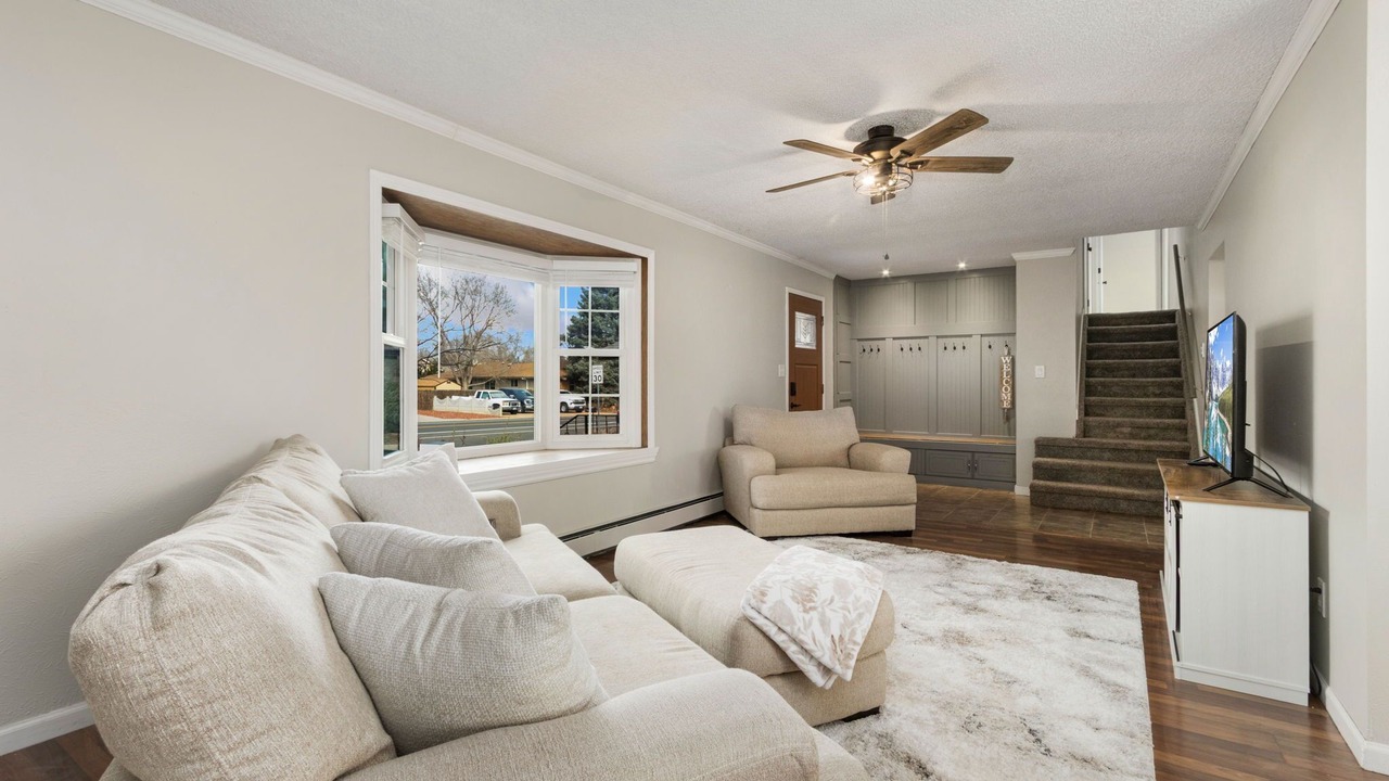 Photo of Livingroom in Greeley