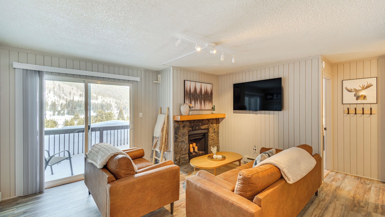 Photo of Livingroom in Blue River