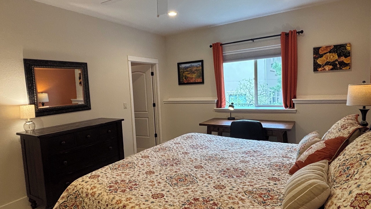 Photo of Bedroom in Woodmoor