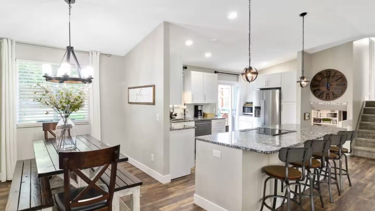 Photo of Bedroom in Northeast Colorado Springs