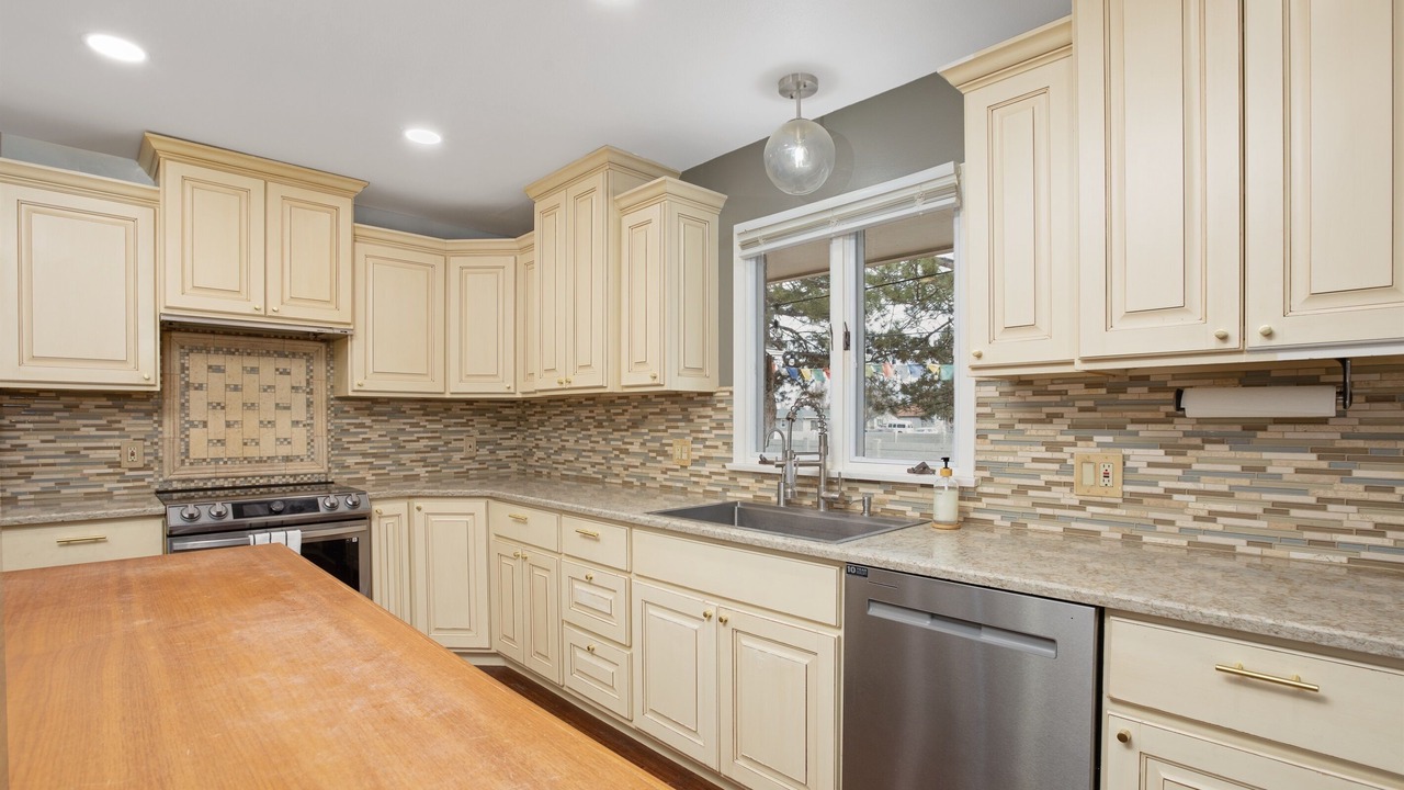 Photo of Kitchen in Windsor