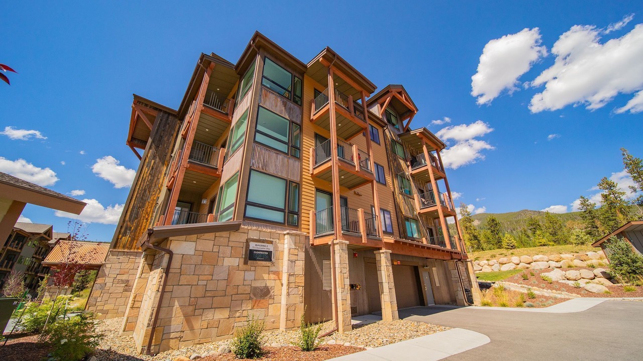 Photo of Outdoor in Lakeside Village