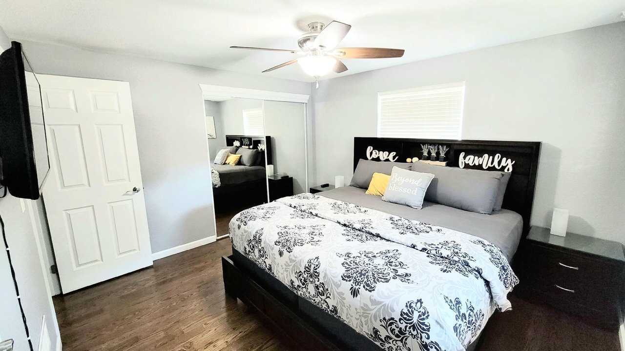 Photo of Bedroom in Dupont