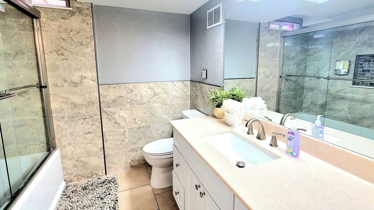Photo of Bathroom in Dupont