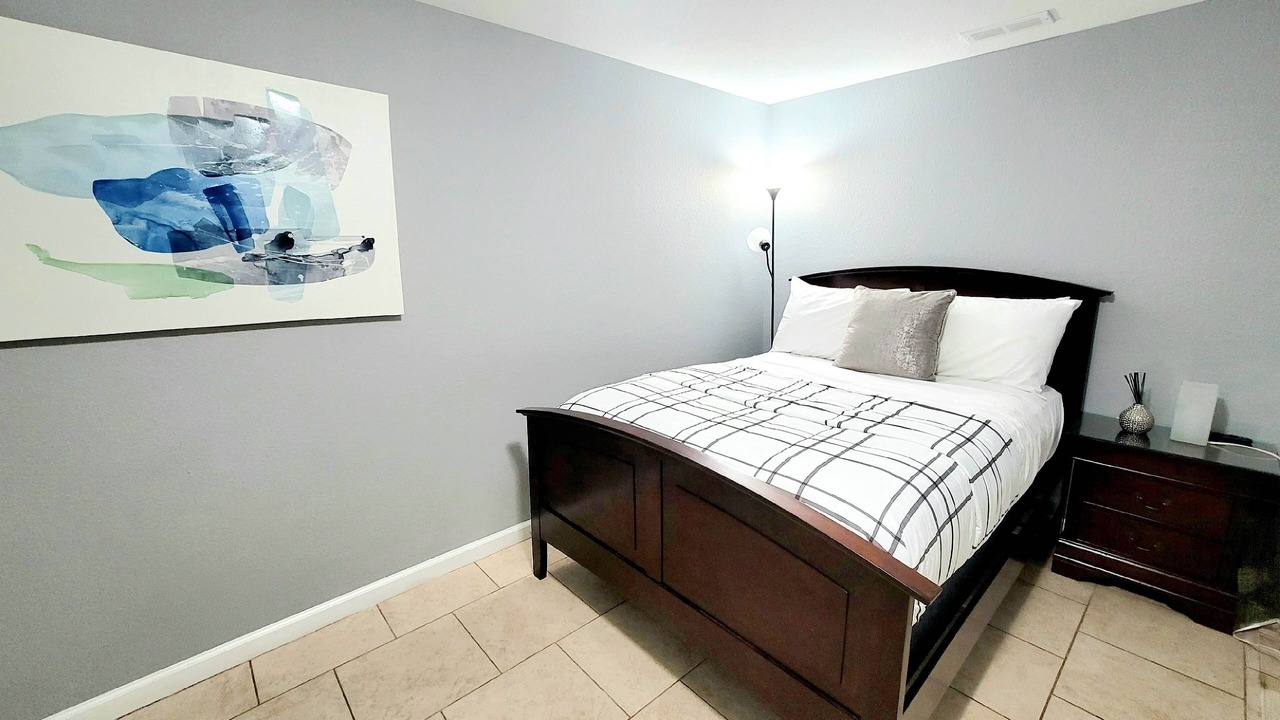 Photo of Bedroom in Dupont