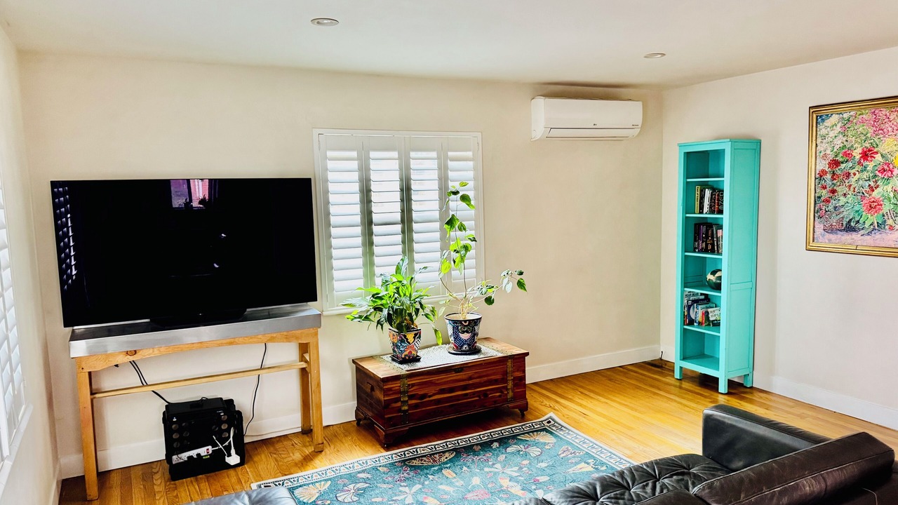 Photo of Livingroom in Newlands