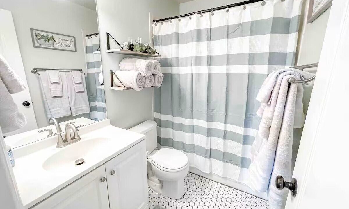 Photo of Bathroom in Palmer Lake