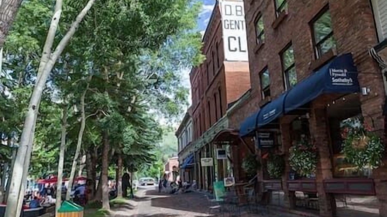 Photo of Others in Aspen