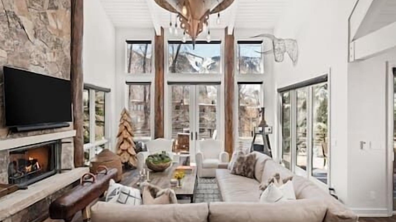 Photo of Livingroom in Aspen