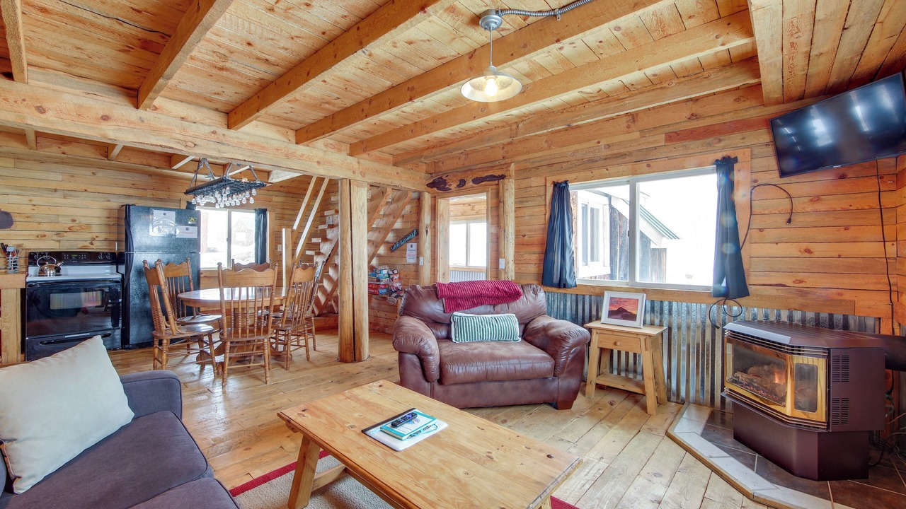 Photo of Livingroom in Lake Agnes