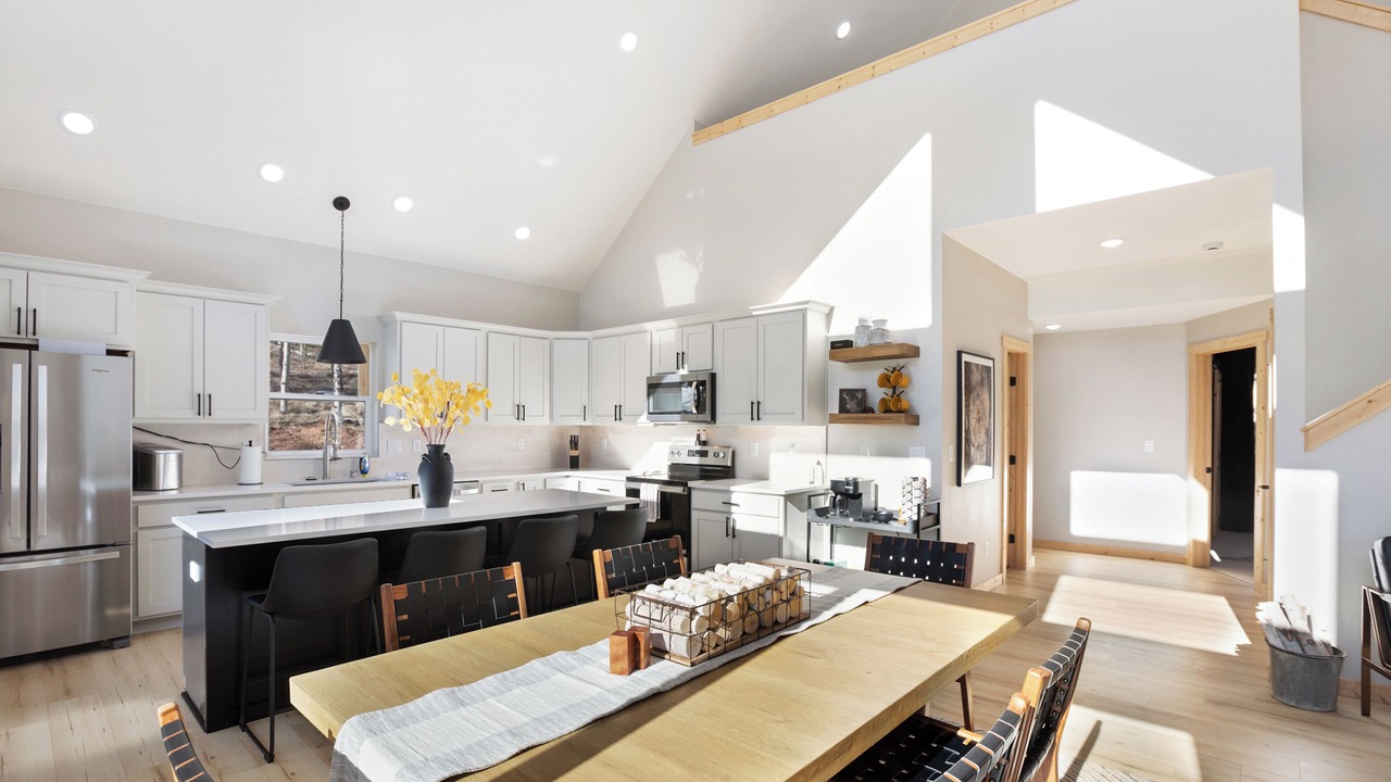 Photo of Kitchen in Rainbow Valley