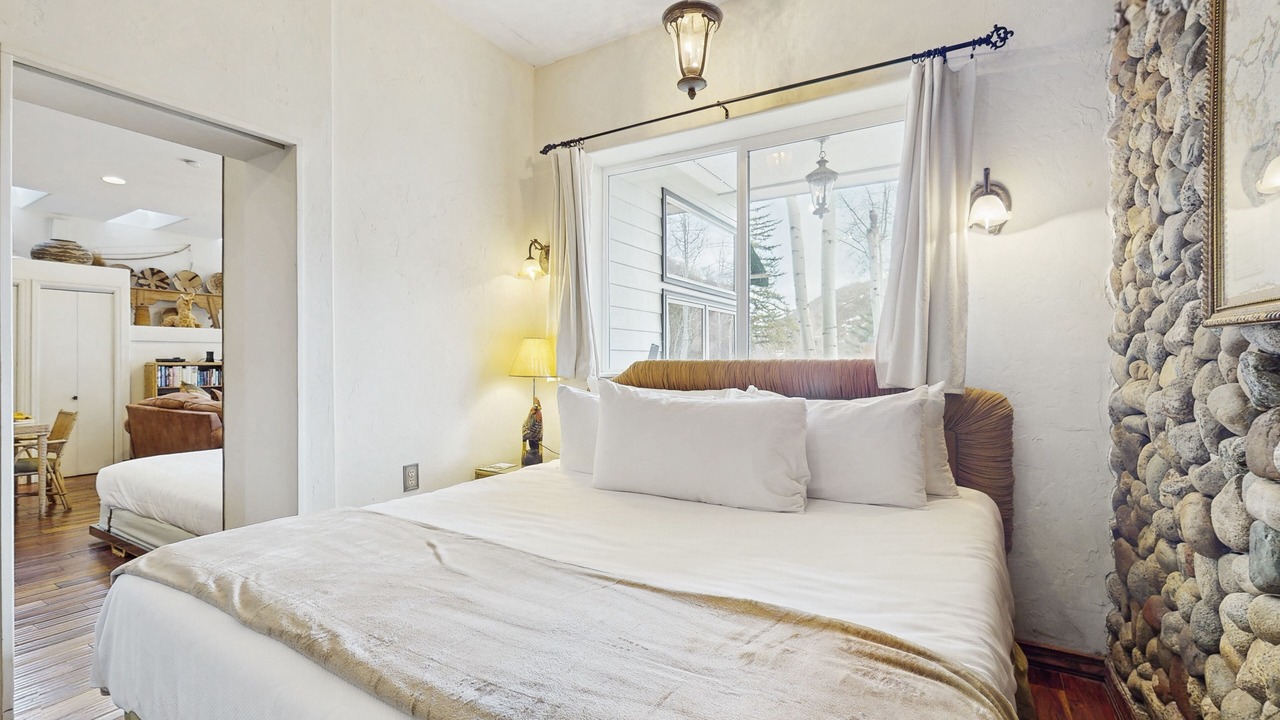Photo of Bedroom in Woody Creek