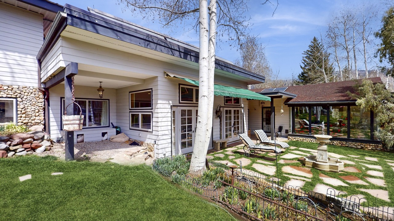Photo of Outdoor in Woody Creek