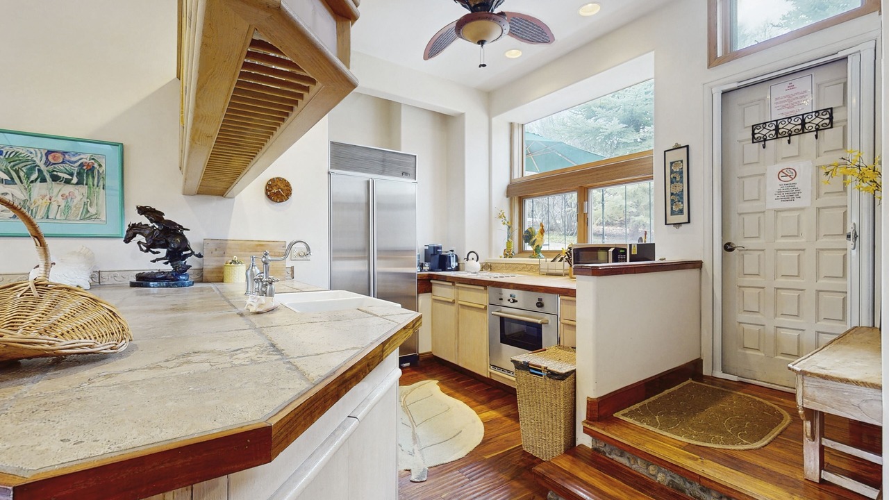Photo of Kitchen in Woody Creek