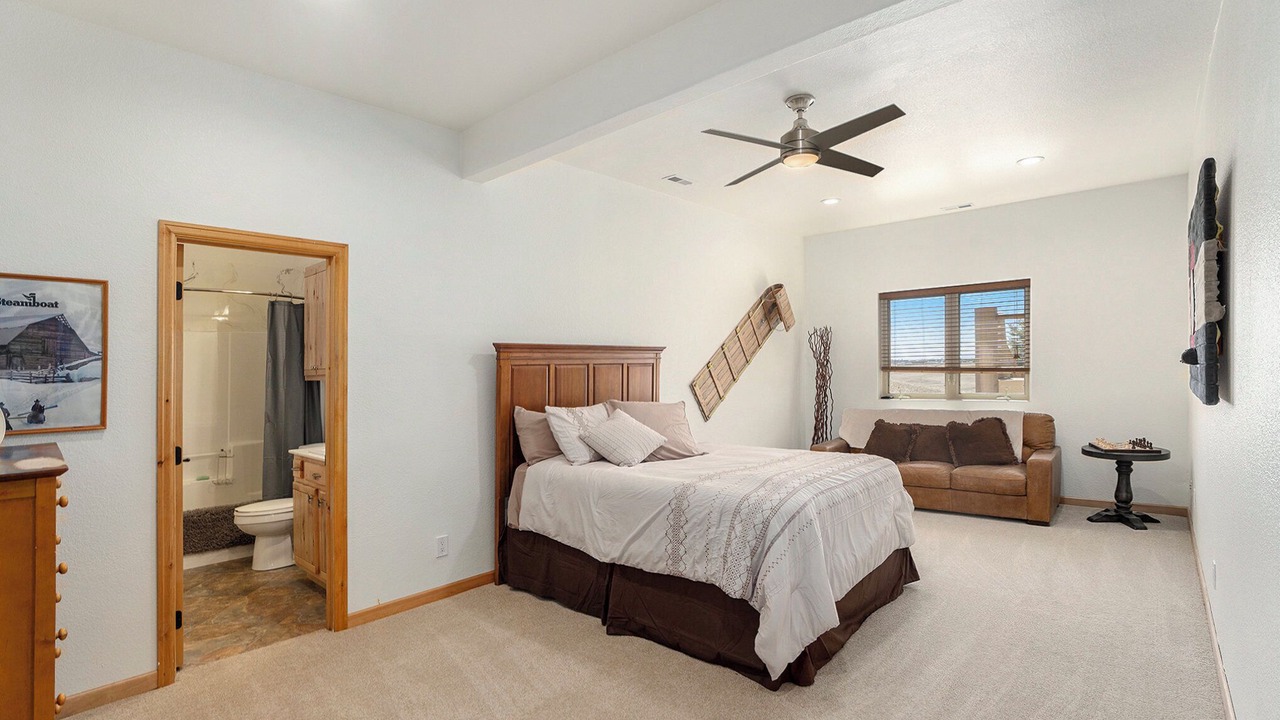 Photo of Bedroom in Colorado Springs
