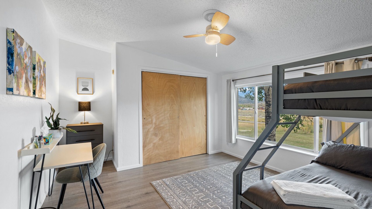 Photo of Bedroom in Ridgway