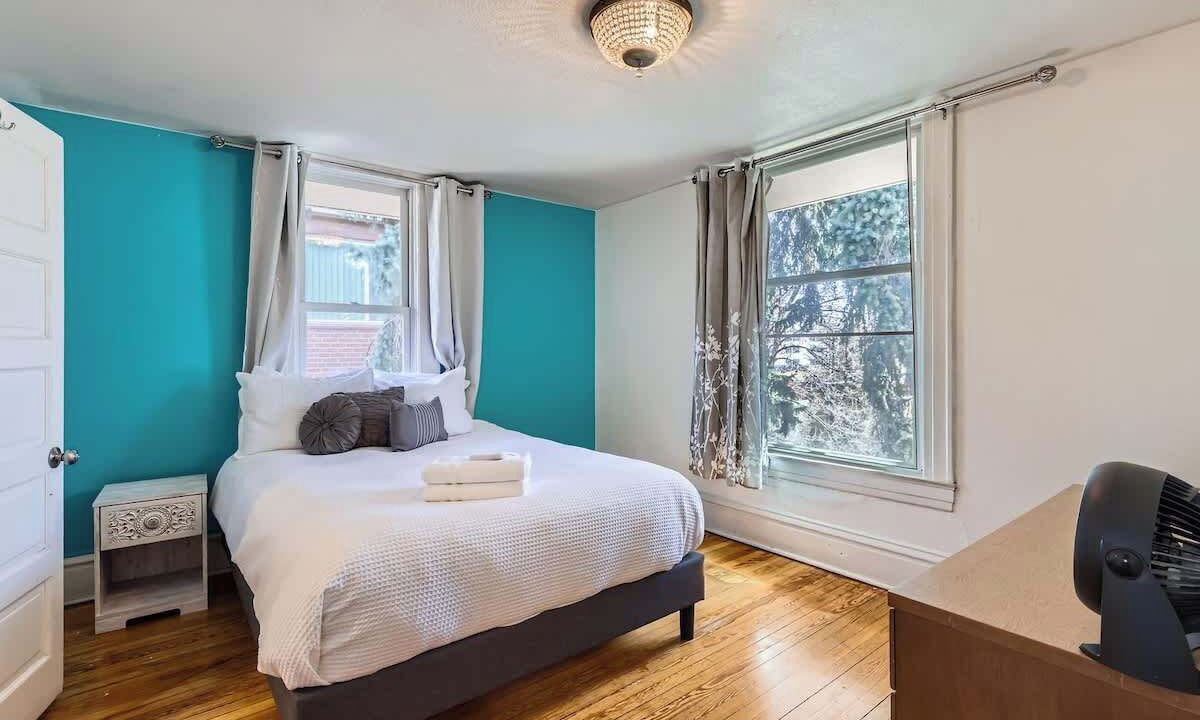 Photo of Bedroom in Congress Park