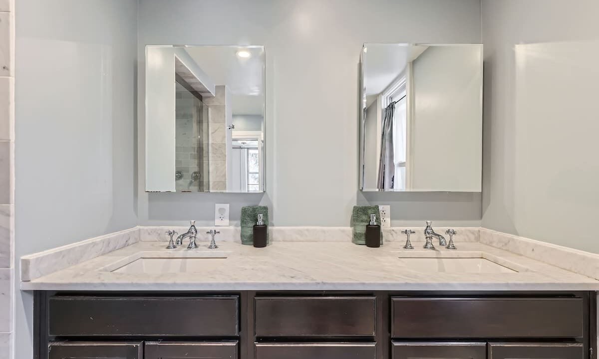 Photo of Bathroom in Congress Park