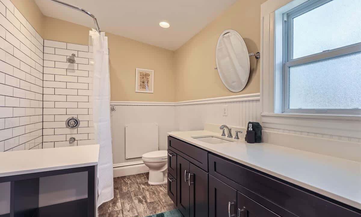 Photo of Bathroom in Congress Park