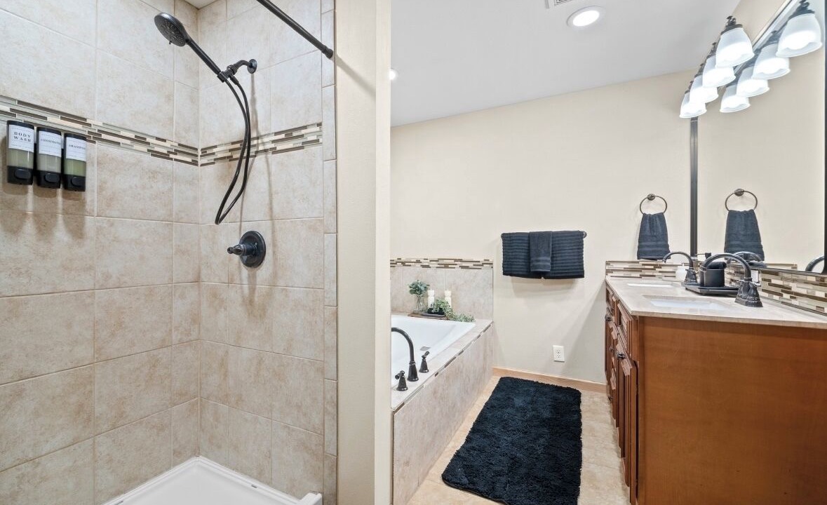 Photo of Bathroom in Indian Hills
