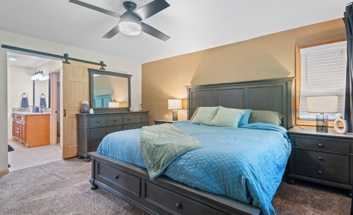 Photo of Bedroom in Indian Hills