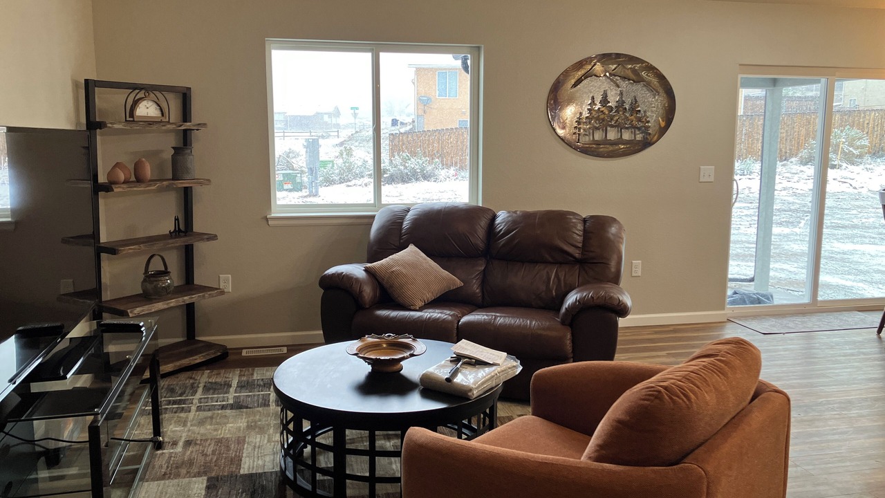 Photo of Livingroom in Pueblo West