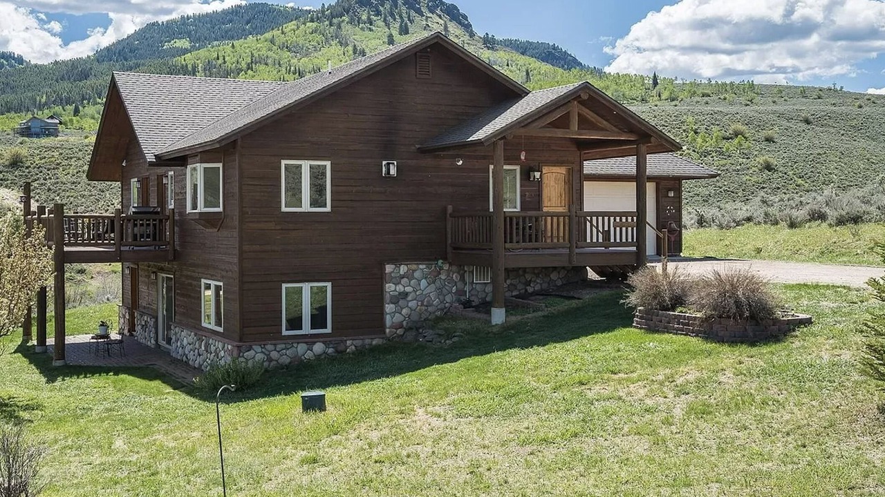 Photo of Outdoor in Oak Creek