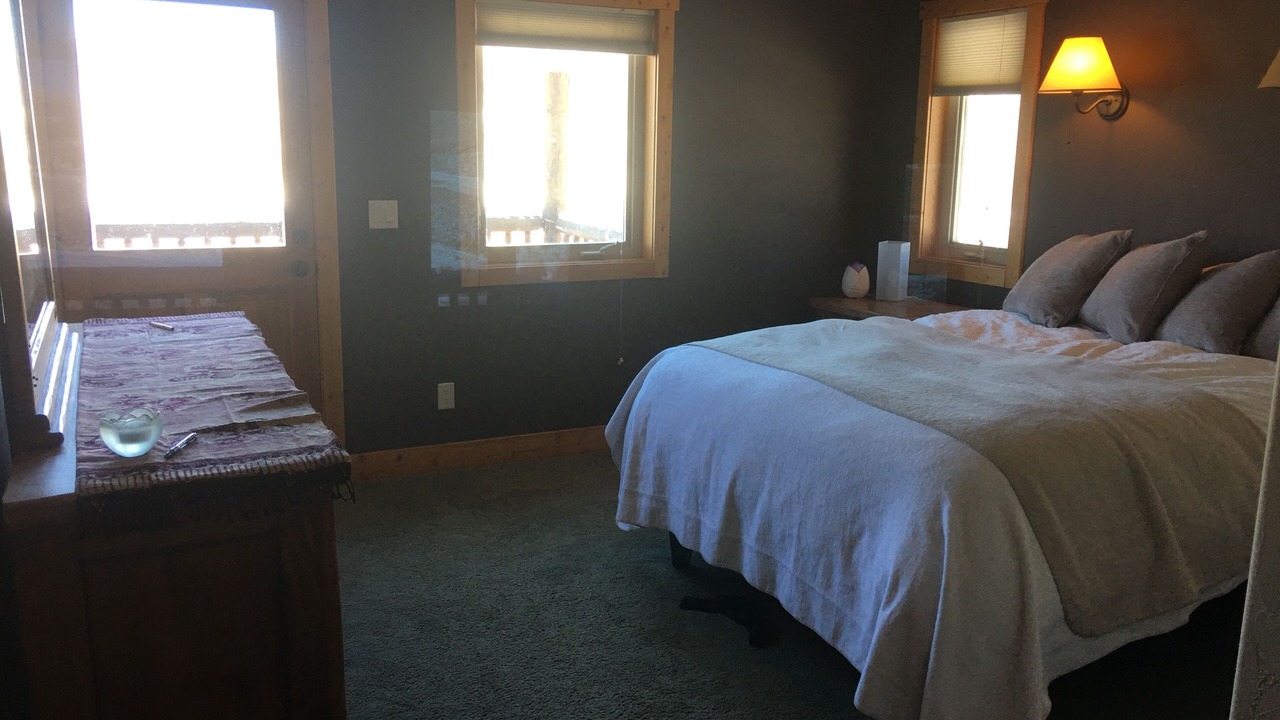 Photo of Bedroom in Oak Creek