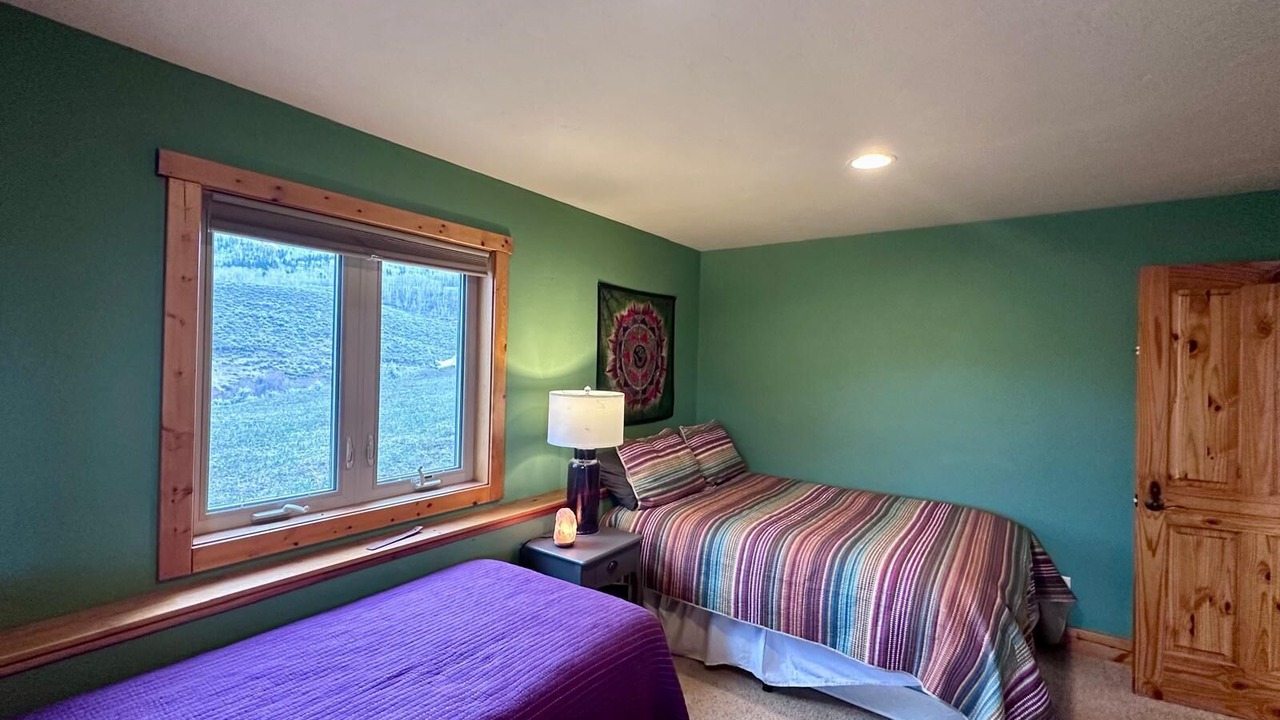 Photo of Bedroom in Oak Creek