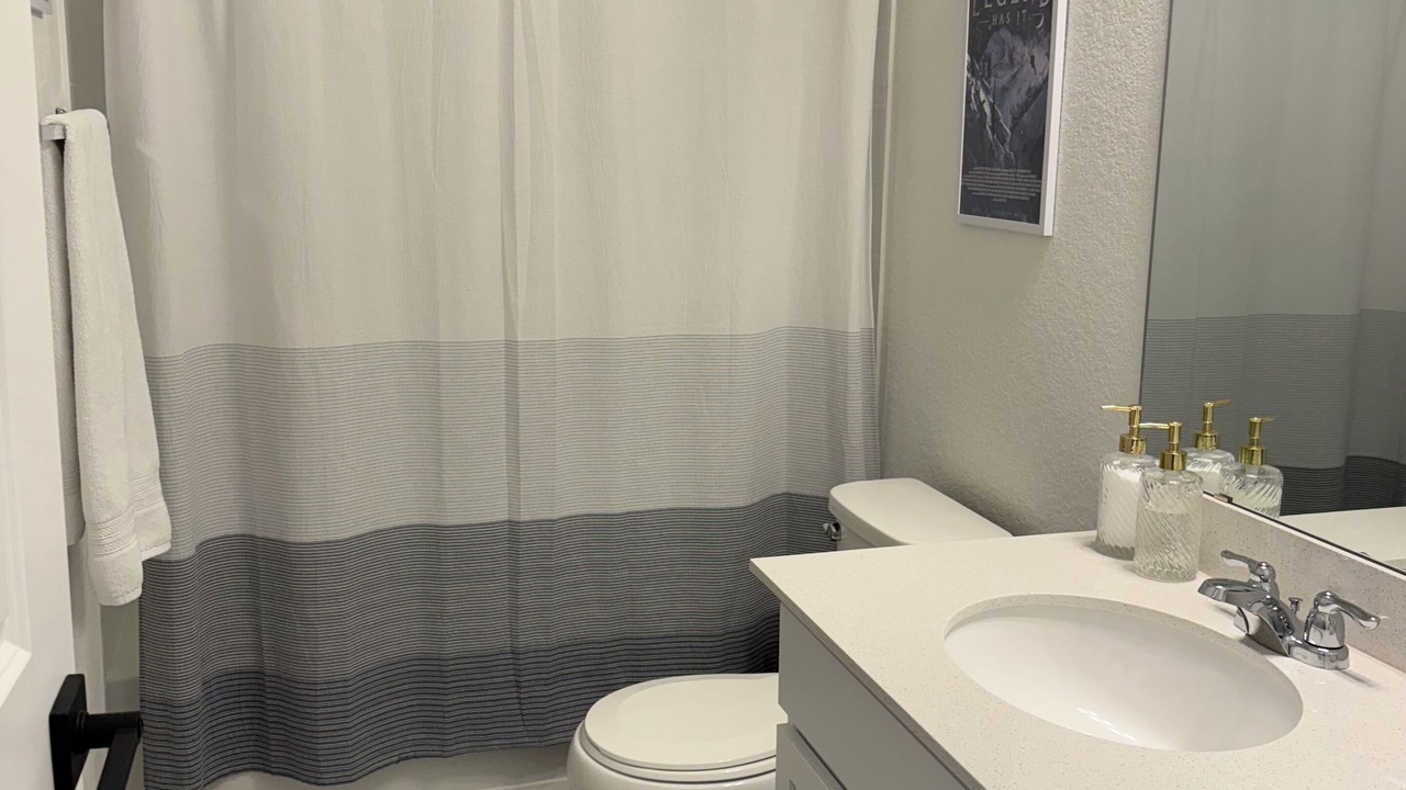 Photo of Bathroom in Goldsmith